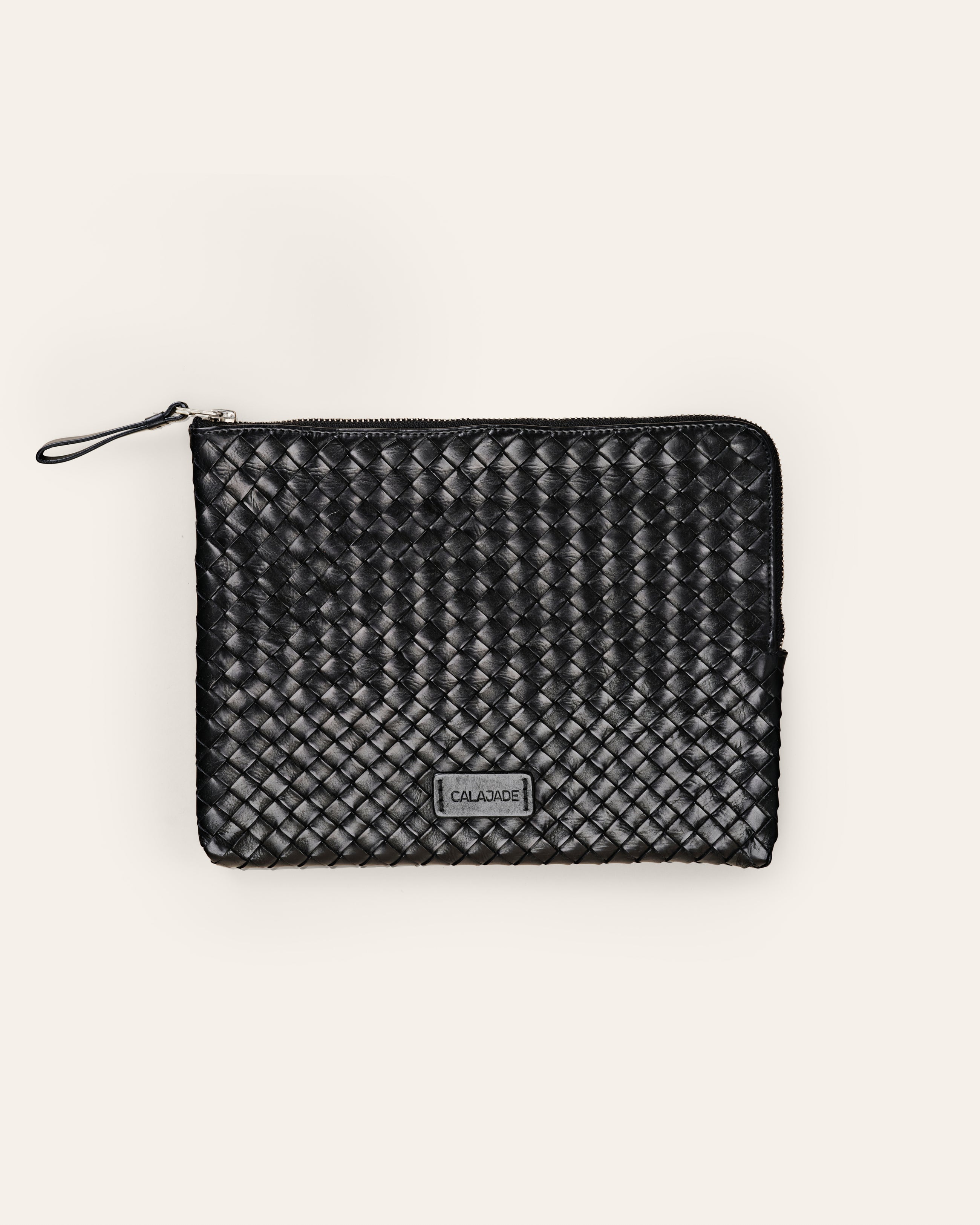 Cala Jade medium sized black leather pouch
