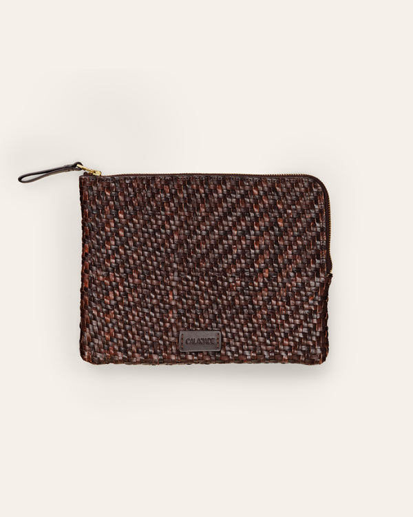 Cala Jade medium sized umber brown leather pouch