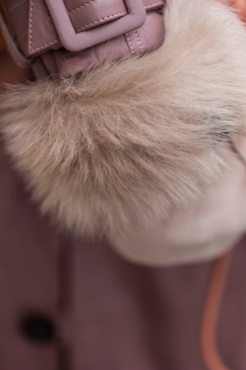 Cala Jade beige leather mittens