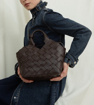 Cala Jade MISU shoulder bag on model 2